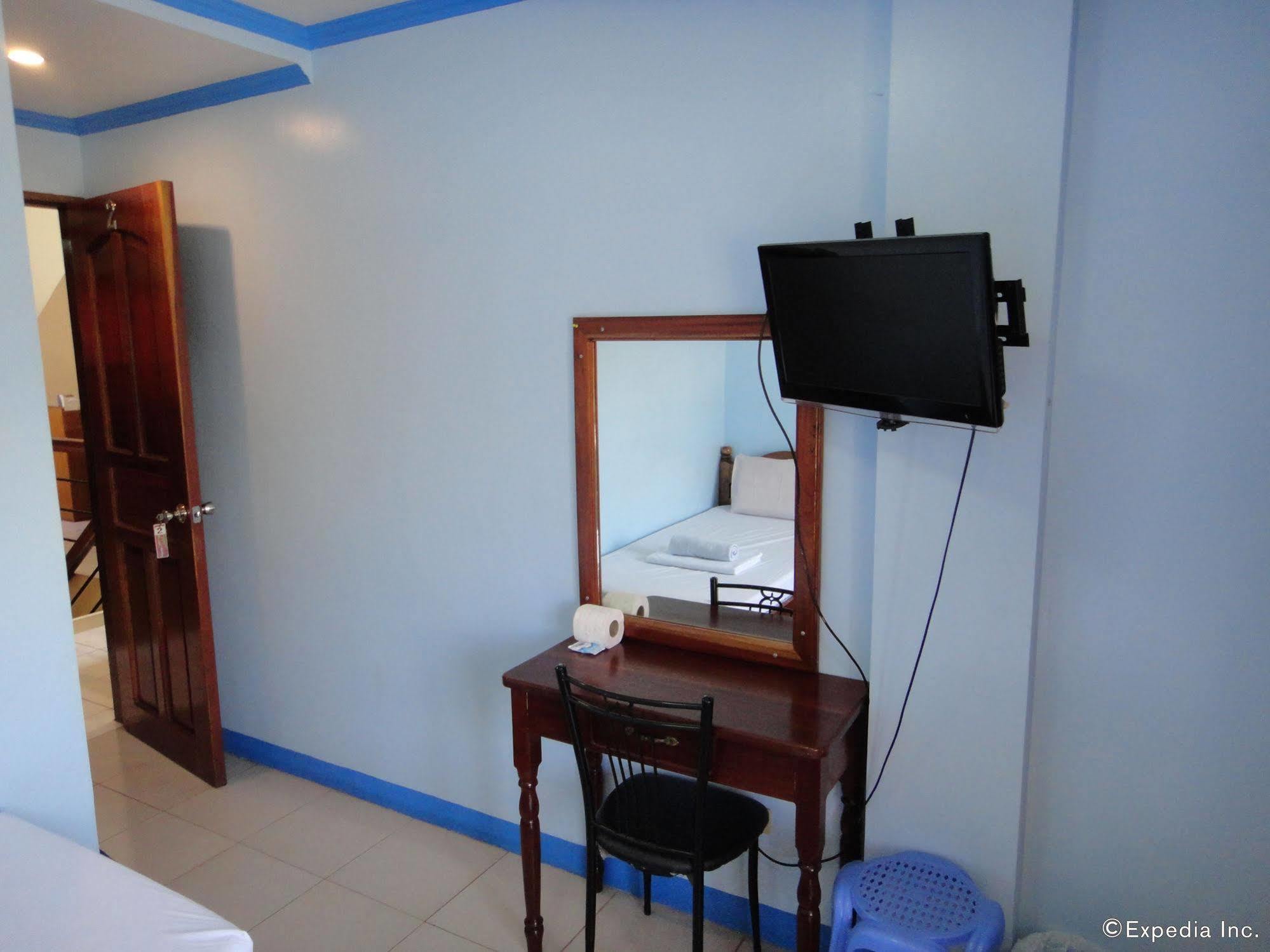 Balayong Pension Puerto Princesa Luaran gambar